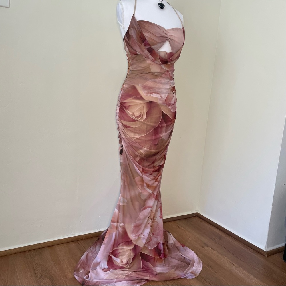 Windsor McKenzie Floral Halter Mermaid Formal Dress - Picture 7 of 8